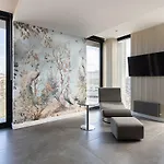 Cosmo Sants
