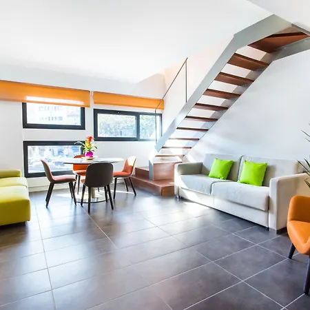 Cosmo Sants Apartamento
