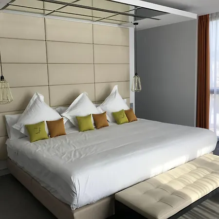 Cosmo Sants Apartamento *