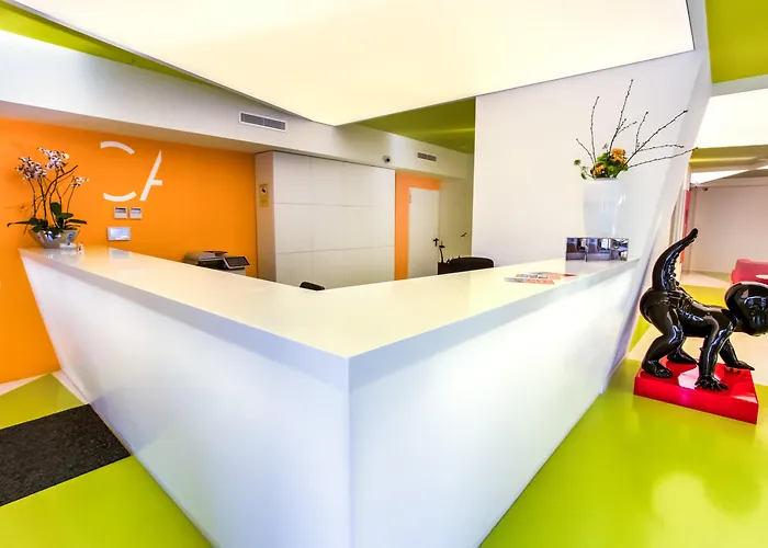 Cosmo Sants Apartamento