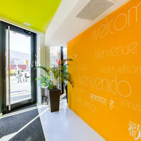 Cosmo Sants Appartement *