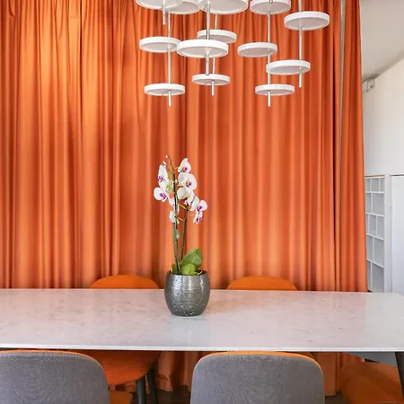 Cosmo Sants Appartement *
