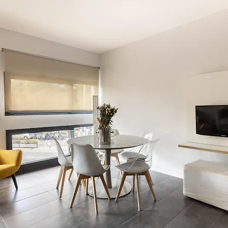 Apartment Cosmo Sants